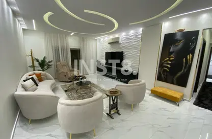 Apartment - 3 Bedrooms - 2 Bathrooms for rent in La Vie - South Investors Area - New Cairo City - Cairo