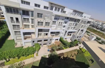 Apartment - 3 Bedrooms - 3 Bathrooms for sale in Hyde Park - New Cairo City - Cairo