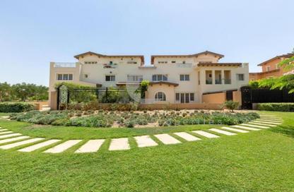 Villa - 4 Bedrooms - 5 Bathrooms for sale in Hyde Park - 5th Settlement Compounds - The 5th Settlement - New Cairo City - Cairo