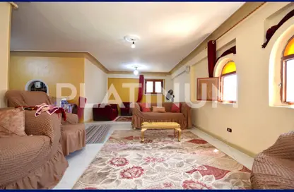 Apartment - 3 Bedrooms - 1 Bathroom for sale in Ibn Nofal St. - Sidi Gaber - Hay Sharq - Alexandria
