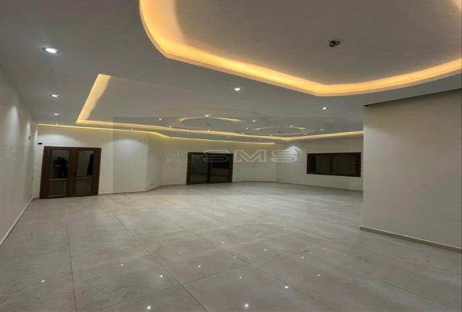 7982686 - Property Image 2