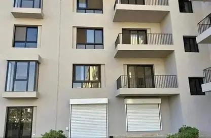 Apartment - 3 Bedrooms - 3 Bathrooms for sale in Village West - Sheikh Zayed Compounds - Sheikh Zayed City - Giza