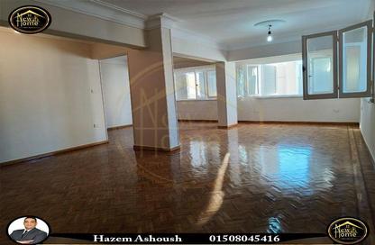 Apartment - 3 Bedrooms - 3 Bathrooms for sale in Kafr Abdo - Roushdy - Hay Sharq - Alexandria