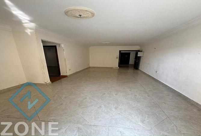 8219143 - Property Image 2