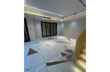 تاون هاوس - 3 غرف نوم - 5 حمامات للايجار في ديستريكت 5 - كمبوندات التجمع الخامس - التجمع الخامس - مدينة القاهرة الجديدة - القاهرة