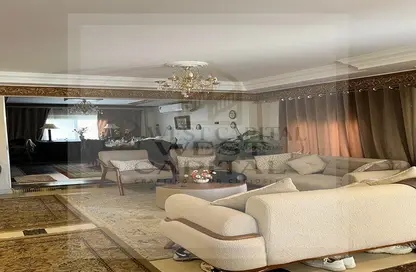 Twin House - 6 Bedrooms - 6 Bathrooms for sale in Yasmine District - 14th District - Sheikh Zayed City - Giza