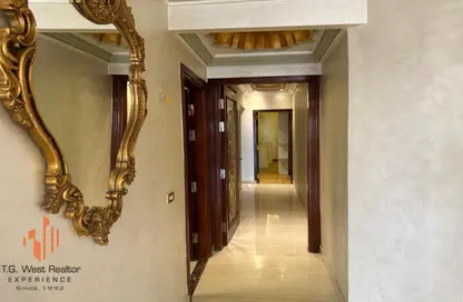 Apartment - 3 Bedrooms - 2 Bathrooms for sale in Street 200 - Degla - Hay El Maadi - Cairo