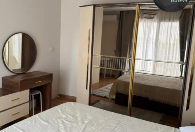 8332001 - Property Image 3