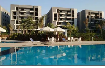 Apartment - 4 Bedrooms - 4 Bathrooms for sale in Sun Capital - Fayoum Desert road - 6 October City - Giza