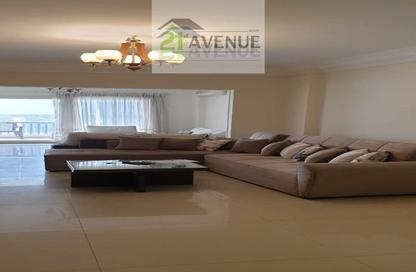 Apartment - 2 Bedrooms - 2 Bathrooms for rent in Al Malek El Fadl St. - Zamalek - Cairo
