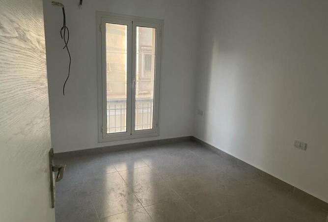 8062303 - Property Image 2