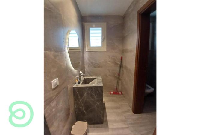 8385411 - Property Image 3