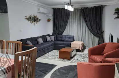 شقة - 3 غرف نوم - 2 حمامات للايجار في مدينتي - القاهرة