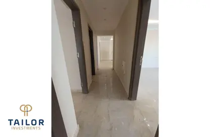 Apartment - 3 Bedrooms - 3 Bathrooms for sale in Mountain View iCity - 5th Settlement Compounds - The 5th Settlement - New Cairo City - Cairo