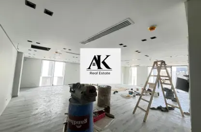 Office Space - Studio - 2 Bathrooms for rent in Hyde Park Business District Mall - South Teseen St. - The 5th Settlement - New Cairo City - Cairo