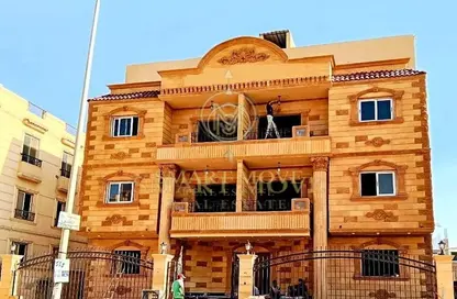 Apartment - 4 Bedrooms - 3 Bathrooms for sale in Tamr Hena - 5th Settlement Compounds - The 5th Settlement - New Cairo City - Cairo