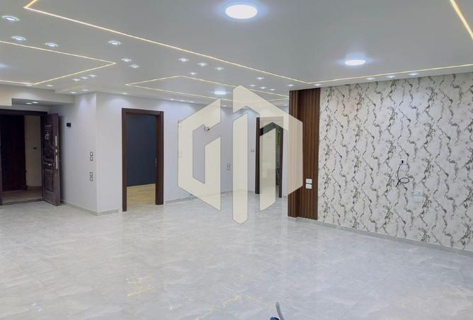 8406943 - صورة العقار 2