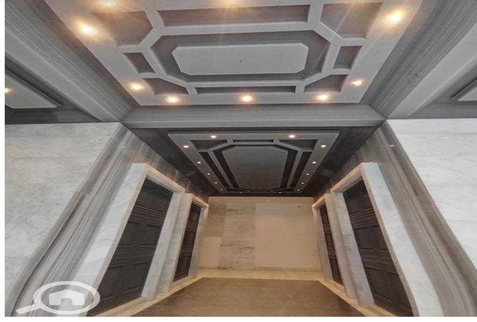 7992500 - Property Image 2