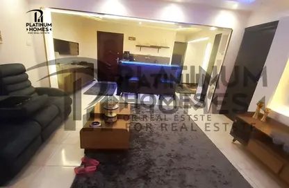 Apartment - 2 Bedrooms - 2 Bathrooms for sale in Miami - Hay Awal El Montazah - Alexandria