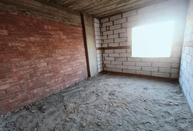 8049146 - Property Image 3