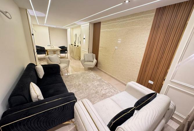 8328821 - Property Image 3