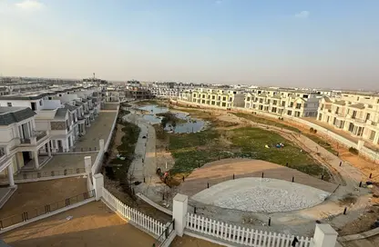 تاون هاوس - 4 غرف نوم - 5 حمامات للبيع في ماونتن فيو اكتوبر بارك - الحي السادس - مدينة 6 أكتوبر - الجيزة