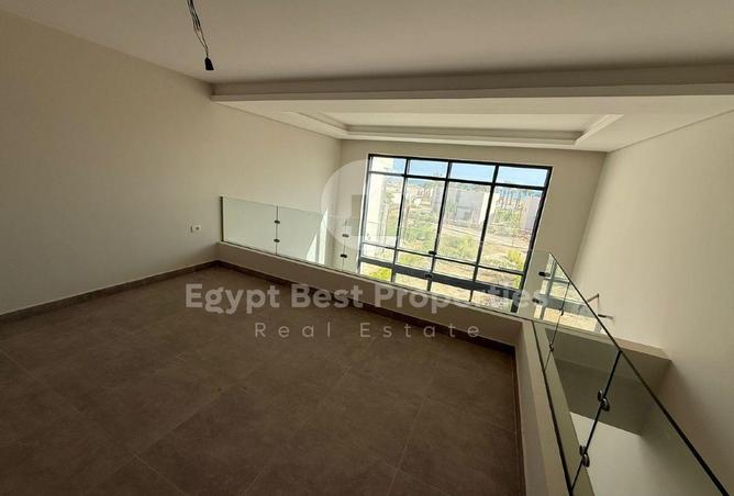 8180123 - Property Image 2