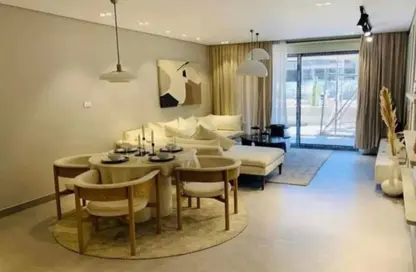 Penthouse - 4 Bedrooms - 4 Bathrooms for sale in Village West - Sheikh Zayed Compounds - Sheikh Zayed City - Giza