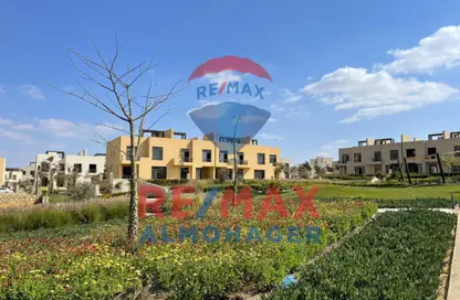 تاون هاوس - 3 غرف نوم - 4 حمامات للايجار في أو ويست - كمبوندات 6 أكتوبر - مدينة 6 أكتوبر - الجيزة