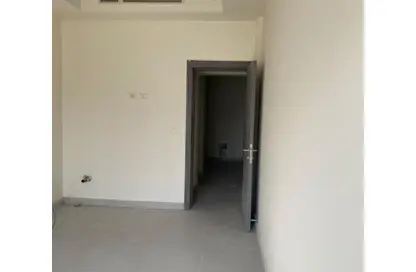 عيادة - استوديو - 1 حمام للايجار في اليجانتري - الحي الاول - التجمع الخامس - مدينة القاهرة الجديدة - القاهرة