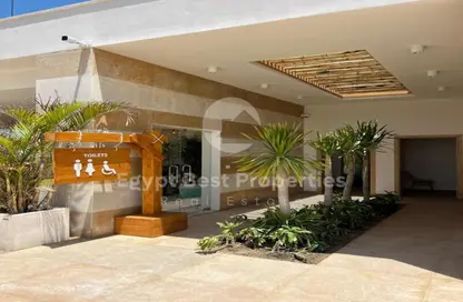 Chalet - 3 Bedrooms - 2 Bathrooms for sale in Seashore - Ras Al Hekma - North Coast