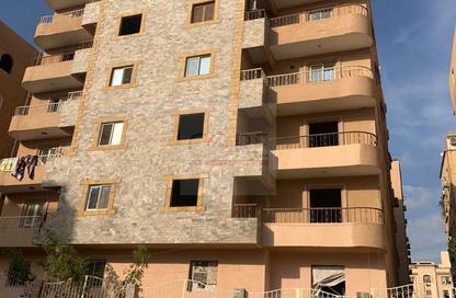 Apartment - 3 Bedrooms - 2 Bathrooms for sale in Ganoub Al Ahia' - Al Wahat Road - 6 October City - Giza