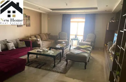 Apartment - 3 Bedrooms - 2 Bathrooms for sale in Grand City - Zahraa El Maadi - Hay El Maadi - Cairo