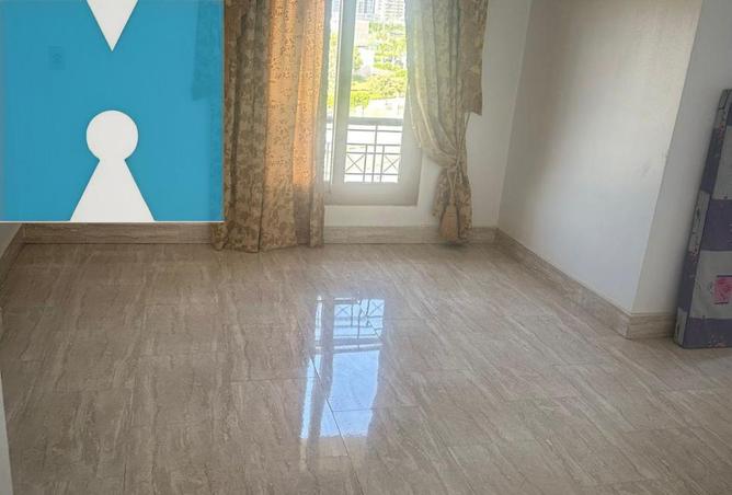 8100843 - Property Image 2