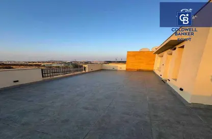 Duplex - 3 Bedrooms - 2 Bathrooms for sale in Eastown - 5th Settlement Compounds - The 5th Settlement - New Cairo City - Cairo
