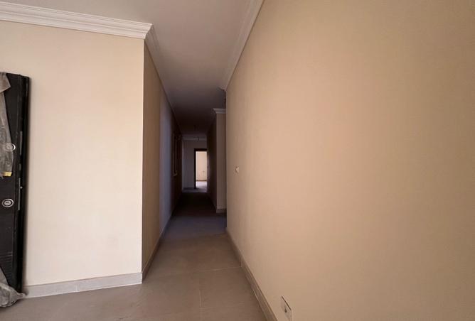 8483427 - Property Image 2