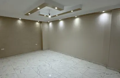 Apartment - 3 Bedrooms - 2 Bathrooms for sale in Al Lebeny Axis - El Mariouteya - Faisal - Hay El Haram - Giza