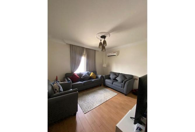8060858 - Property Image 3