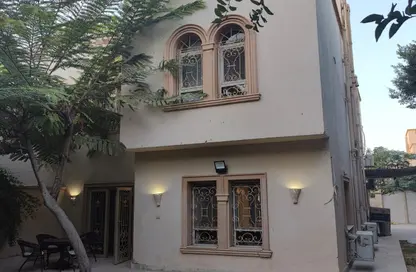 Twin House - 5 Bedrooms - 4 Bathrooms for rent in Greens - 6th District - Sheikh Zayed City - Giza