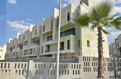 دوبلكس - 3 غرف نوم - 3 حمامات للبيع في كمبوند البروج - كمبوندات الشروق - مدينة الشروق - القاهرة