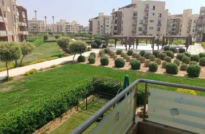 شقة - 3 غرف نوم - 3 حمامات للايجار في مدينة وصال - كمبوندات الشروق - مدينة الشروق - القاهرة
