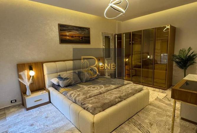 8023193 - Property Image 2
