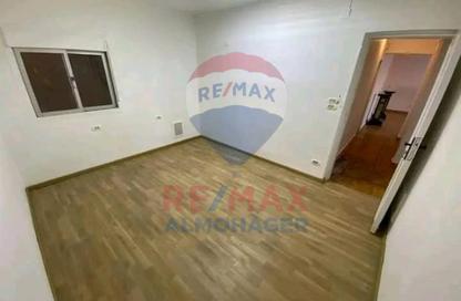 Apartment - 3 Bedrooms - 2 Bathrooms for sale in Al Nozha St. - Ard El Golf - Heliopolis - Masr El Gedida - Cairo
