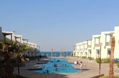 Chalet - 2 Bedrooms - 2 Bathrooms for sale in Coronado Marina - Al Ain Al Sokhna - Suez
