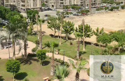 Apartment - 3 Bedrooms - 2 Bathrooms for sale in El Koronfel - The 5th Settlement - New Cairo City - Cairo