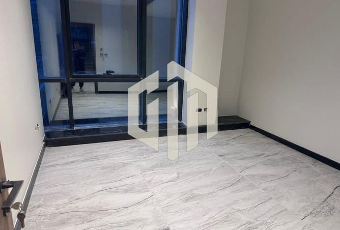 8386183 - Property Image 3