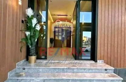 Villa - 5 Bedrooms - 4 Bathrooms for sale in Sarai - Mostakbal City Compounds - Mostakbal City - Future City - Cairo