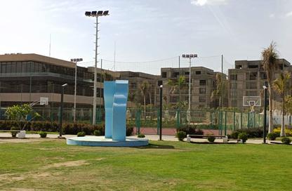 Penthouse - 2 Bedrooms - 2 Bathrooms for sale in Fifth Square - The 5th Settlement - New Cairo City - Cairo