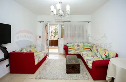 Apartment - 2 Bedrooms - 1 Bathroom for sale in Al Maamoura - Hay Than El Montazah - Alexandria
