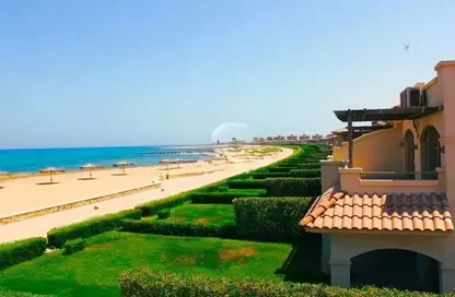 Chalet - 3 Bedrooms - 3 Bathrooms for sale in La Vista 6 - La Vista - Al Ain Al Sokhna - Suez